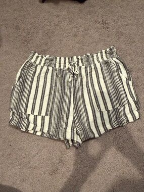 Time and Tru Black & White Striped High-Waist Shorts
